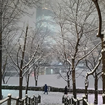 Seokchon Lake & Magic Castle 5