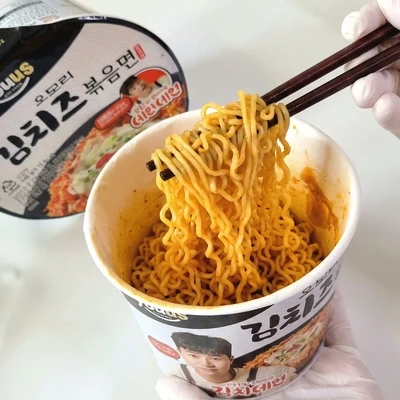 Omori Kimchi Stew Ramen 3