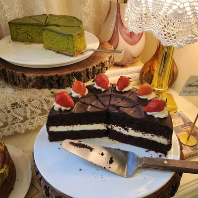 Cafe Layered - 延南洞 / 安国 / ザ・現代ソウル 4